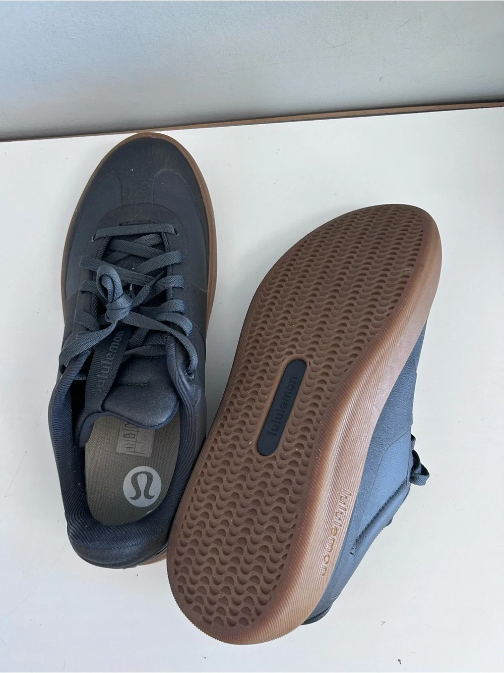 lululemon athletica Men's Dark Gray Sneakers with Gum Sole